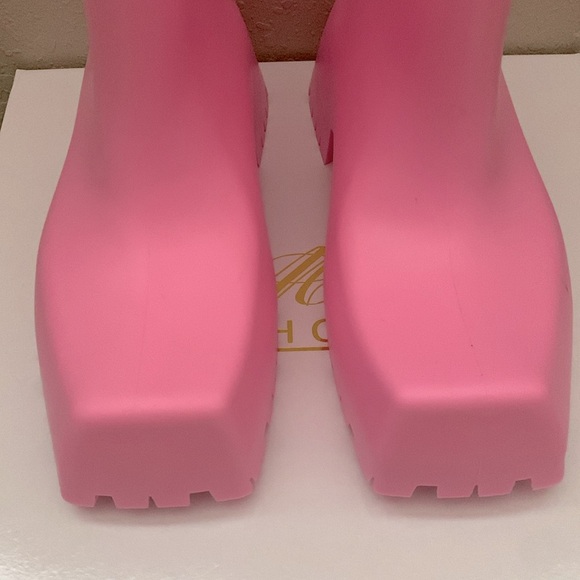 ☔️ NWT Size 5: Women’s Rain Boots - Picture 8 of 11